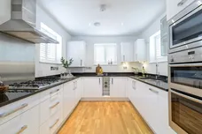 Kingsbury Mews St. Albans AL3 photo 3