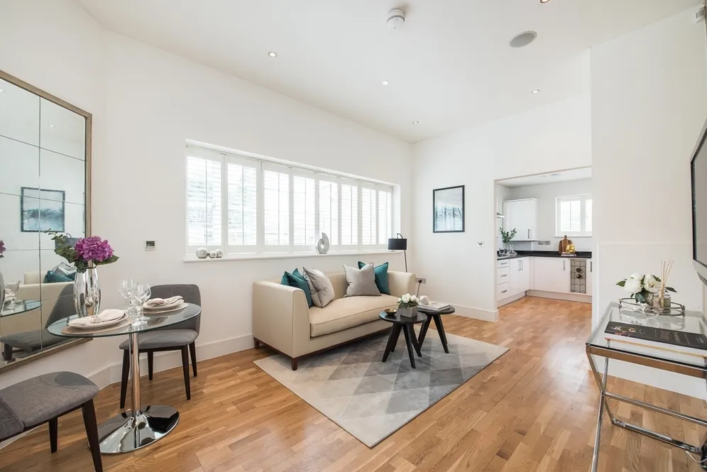 Kingsbury Mews St. Albans AL3 photo 10