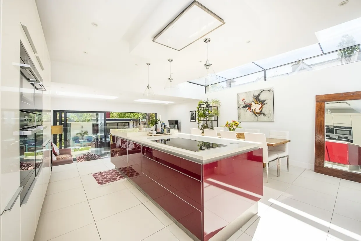 The Crescent London SW19 photo 1