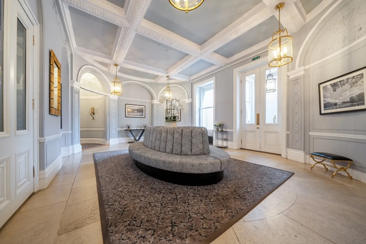 Sundridge Park Mansion, BR1 photo 2