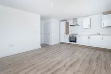Potters Grove New Malden KT3 photo 2