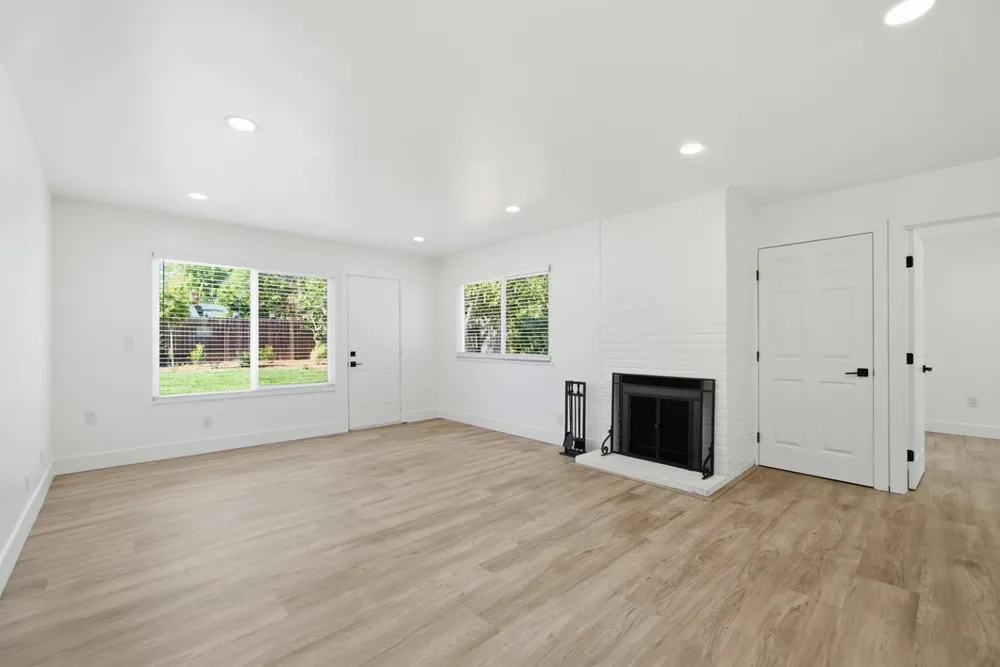 3125 Churchill Rd, Sacramento, CA 95864