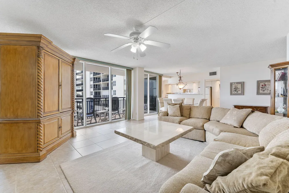 2000 S Ocean Blvd, Boca Raton, FL 33432