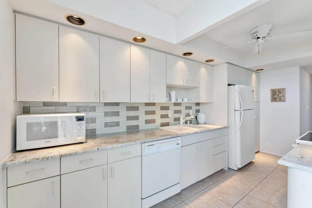 2000 S Ocean Blvd, Boca Raton, FL 33432