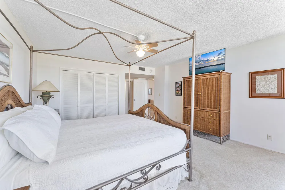 2000 S Ocean Blvd, Boca Raton, FL 33432