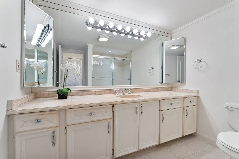 2000 S Ocean Blvd, Boca Raton, FL 33432