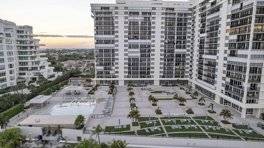 2000 S Ocean Blvd, Boca Raton, FL 33432
