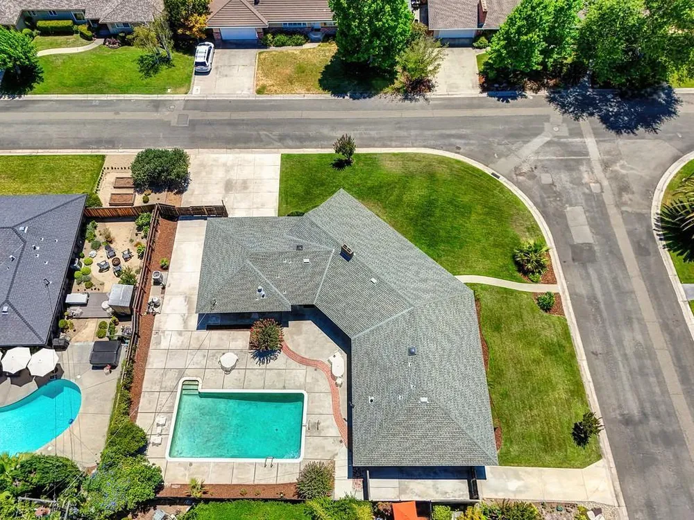 2800 Ashbourne Dr, Sacramento, CA 95821