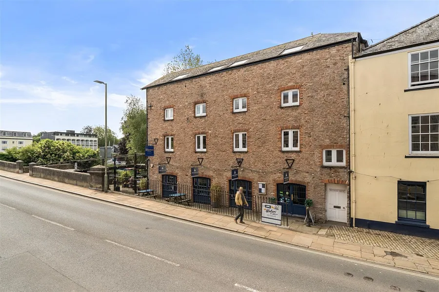 Property Image 12