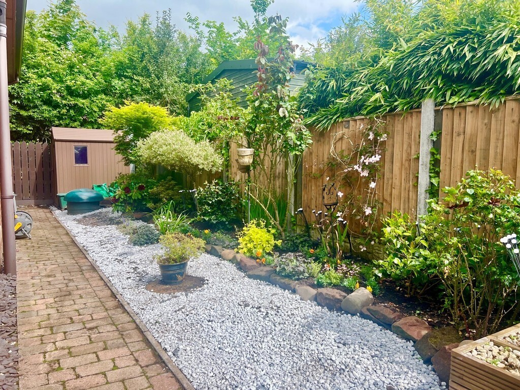 Walton, Brampton Image 18