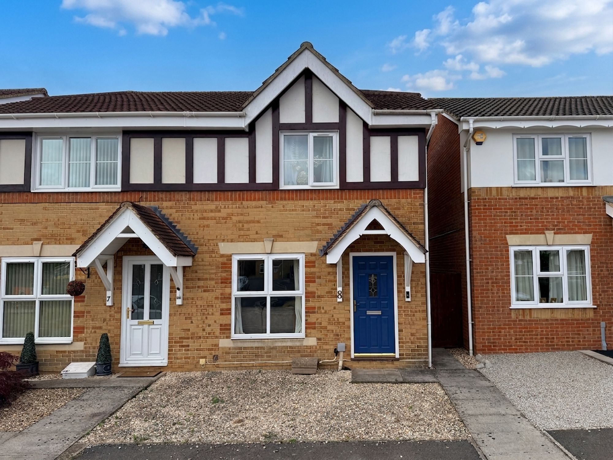 Compton Close, Taunton Image 1