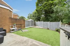 Swinnow Gardens, Leeds