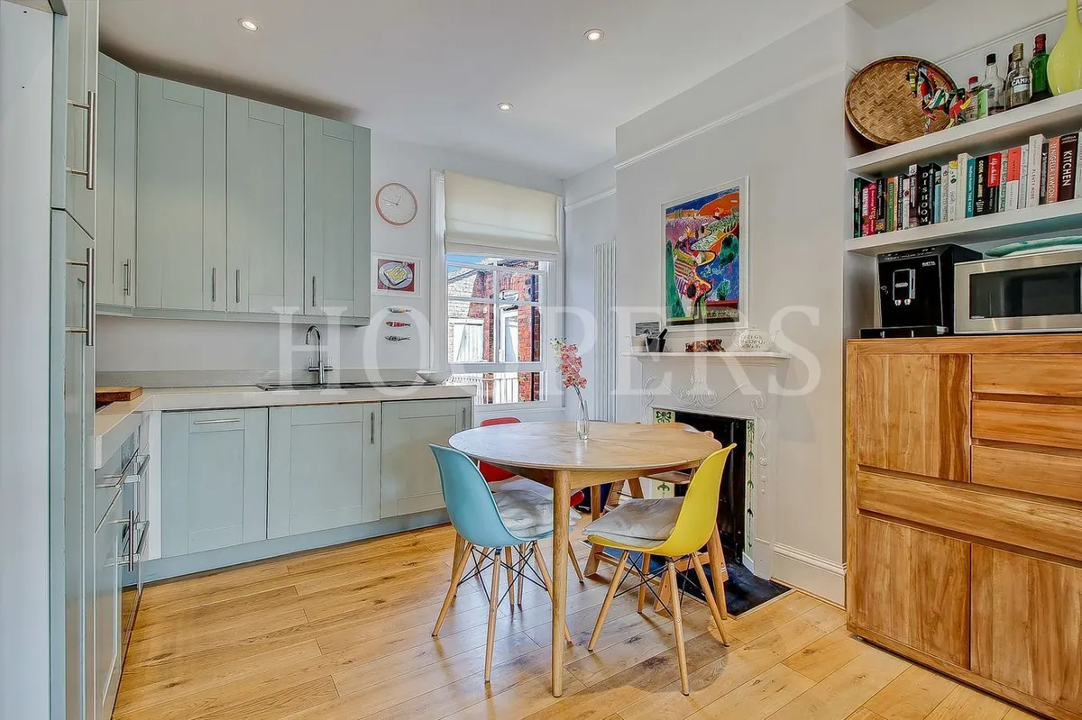 Mora Road, London, NW2