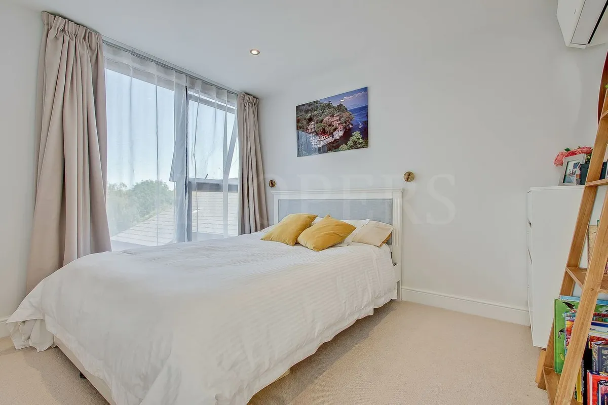 Mora Road, London, NW2