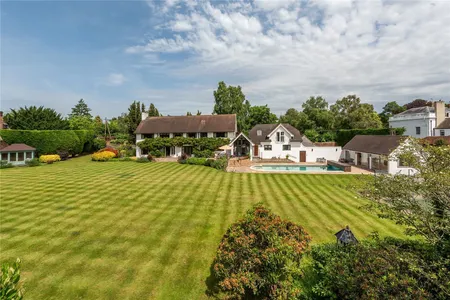 Dungates Lane, Buckland, RH3
