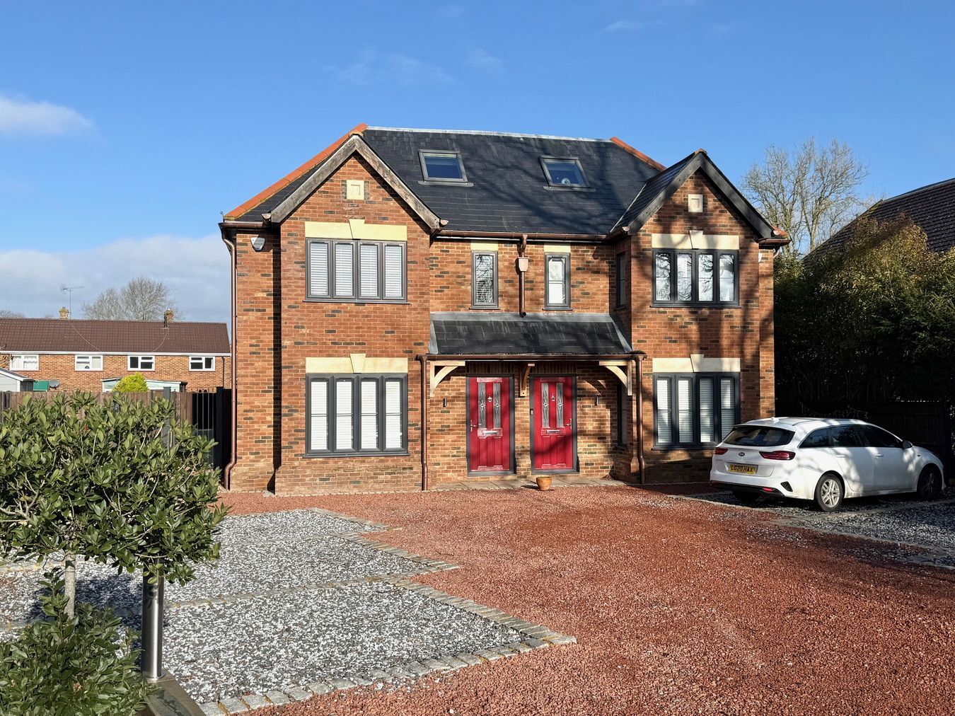 Forest Road, Binfield, RG42 Image 1