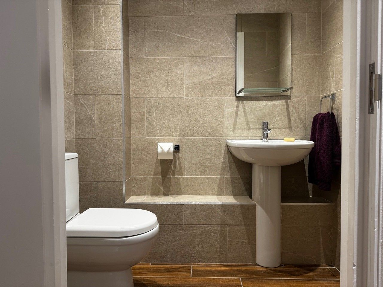 Forest Road, Binfield, RG42 Image 8