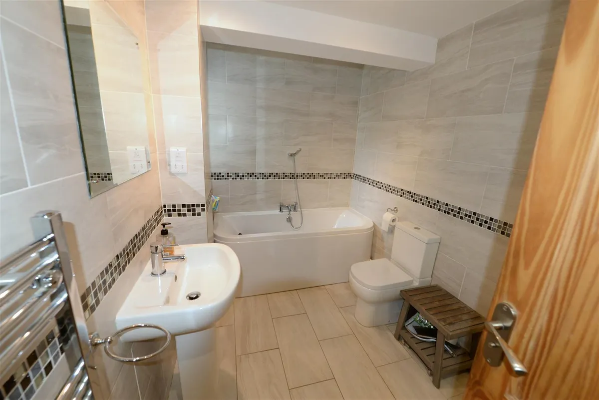 Copthorne Bank, West Sussex