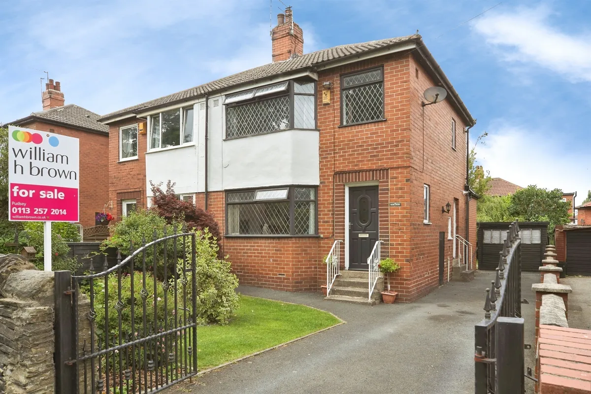 Lane End, PUDSEY