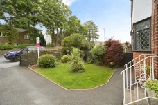 Lane End, PUDSEY