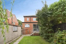 Lane End, PUDSEY