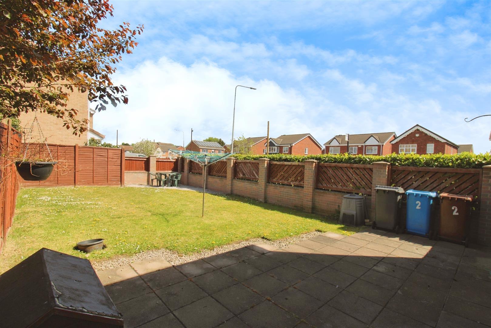 Oaktree Drive, Hull Image 17