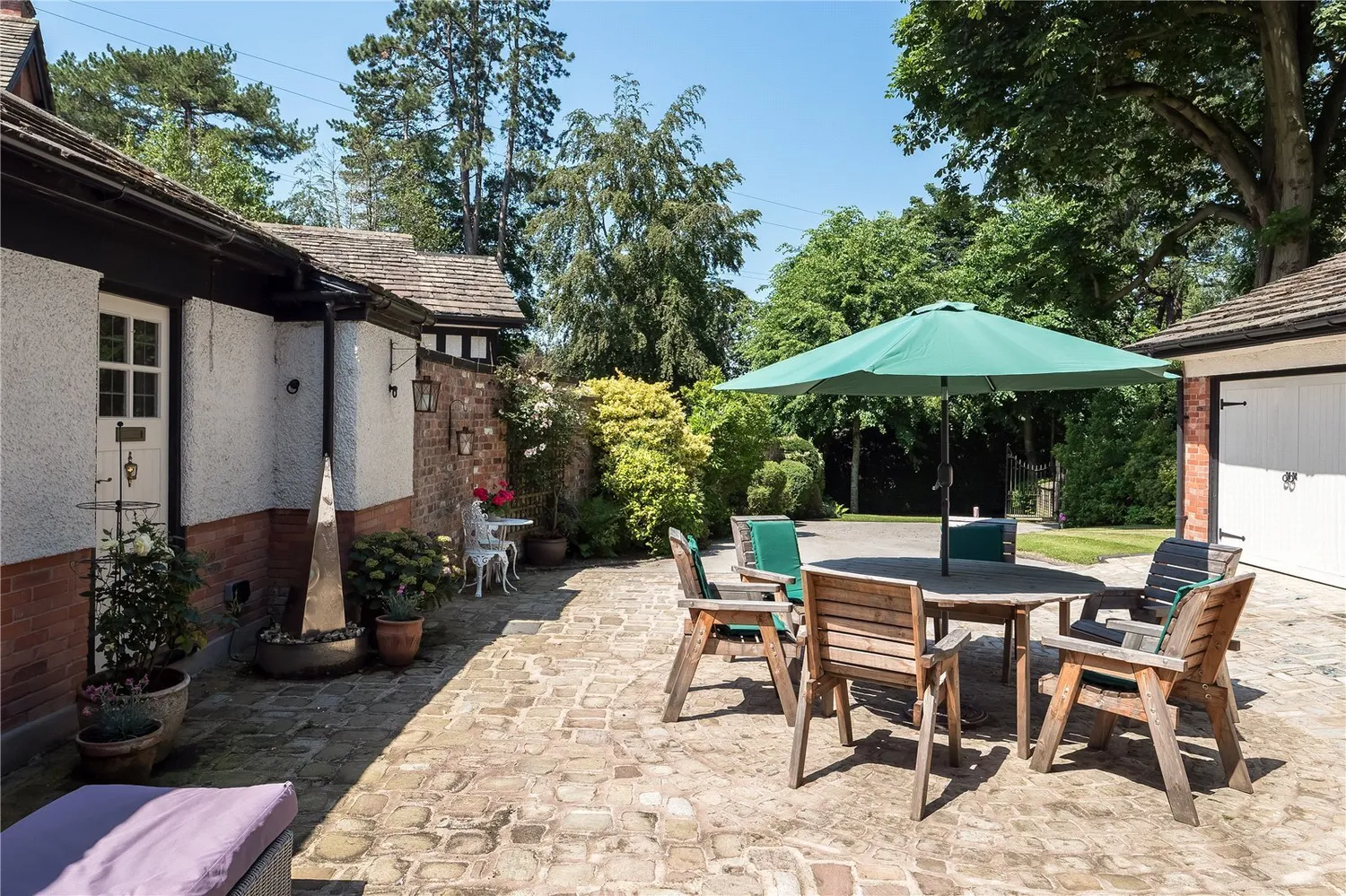 Beechfield Road, Alderley Edge, SK9 photo 22
