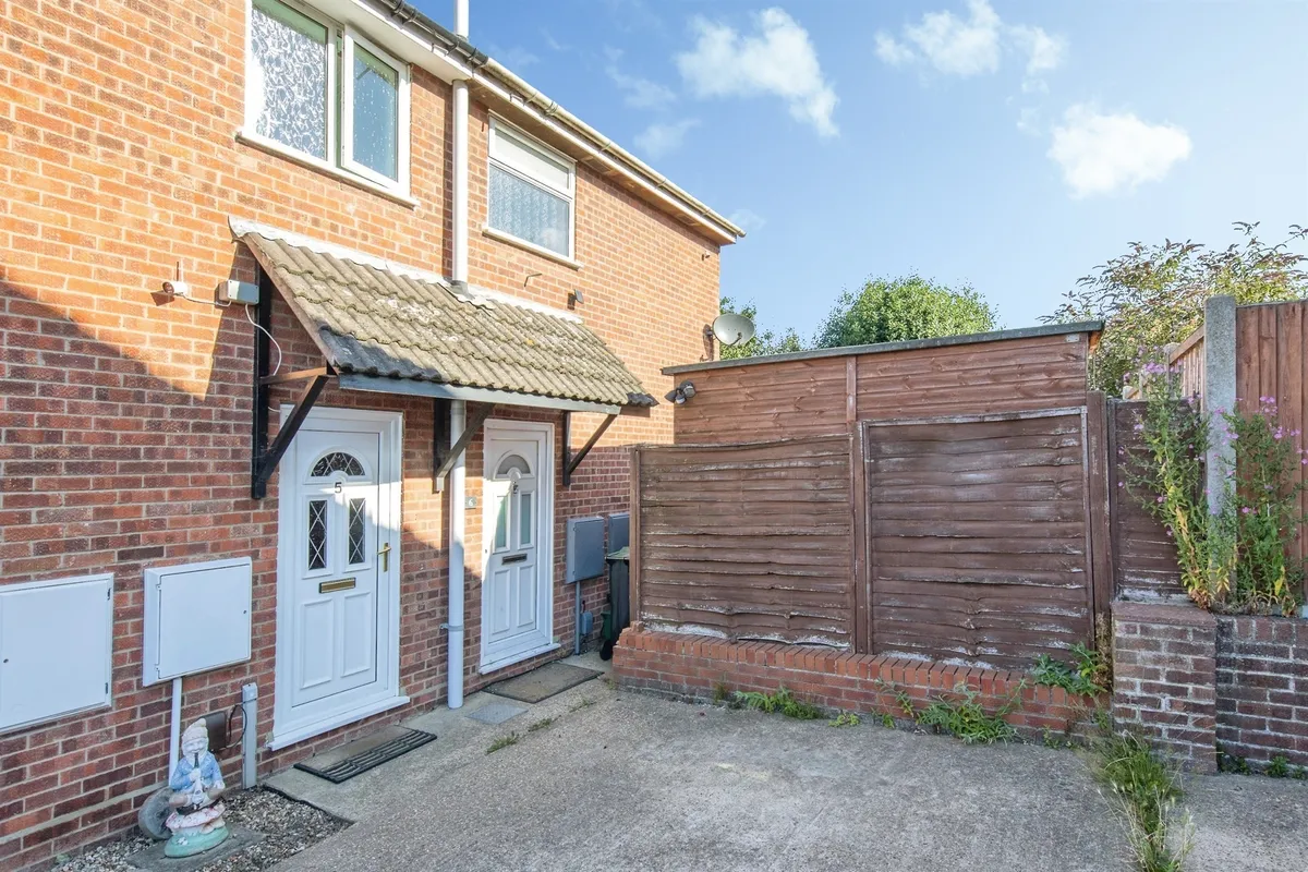 Redwood Close, Colchester