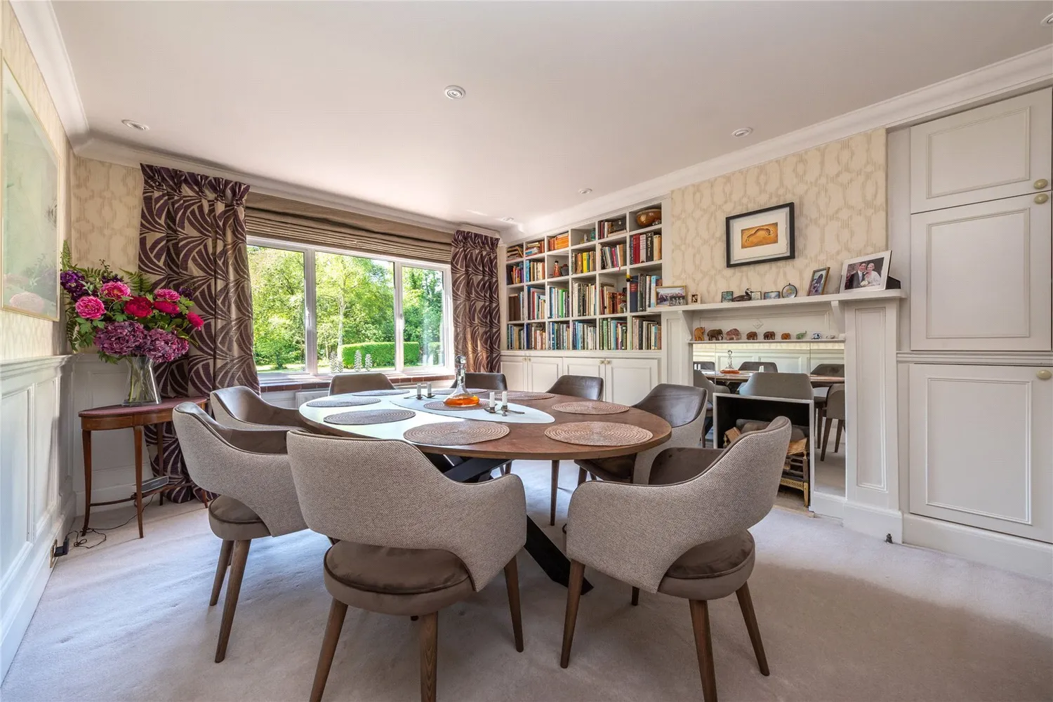Pebblehill Road, Betchworth, RH3 photo 12