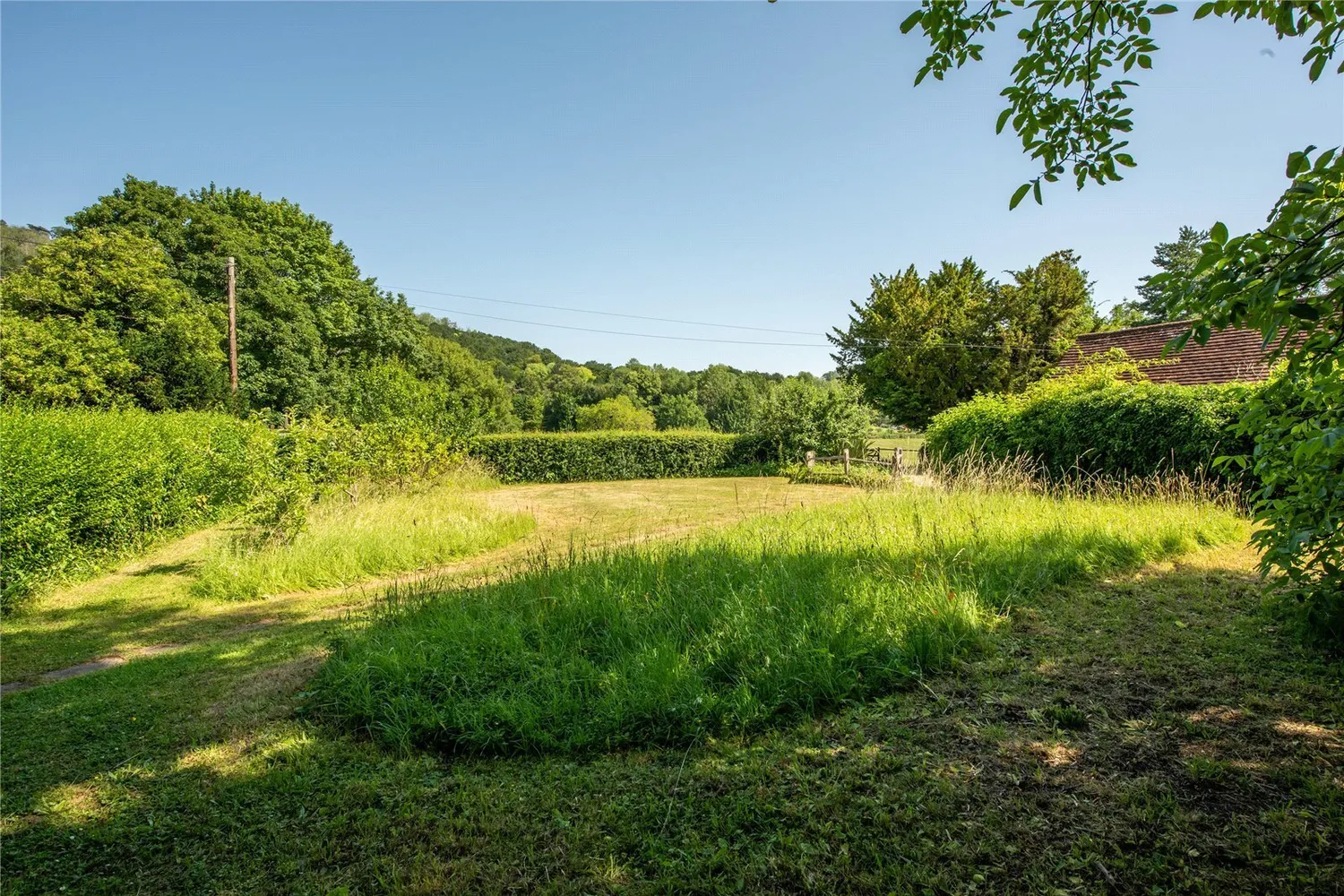 Pebblehill Road, Betchworth, RH3 photo 8