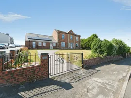 Sandhill Road, Rawmarsh, Rotherham thumb 2