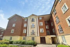 Brunel Crescent, Swindon