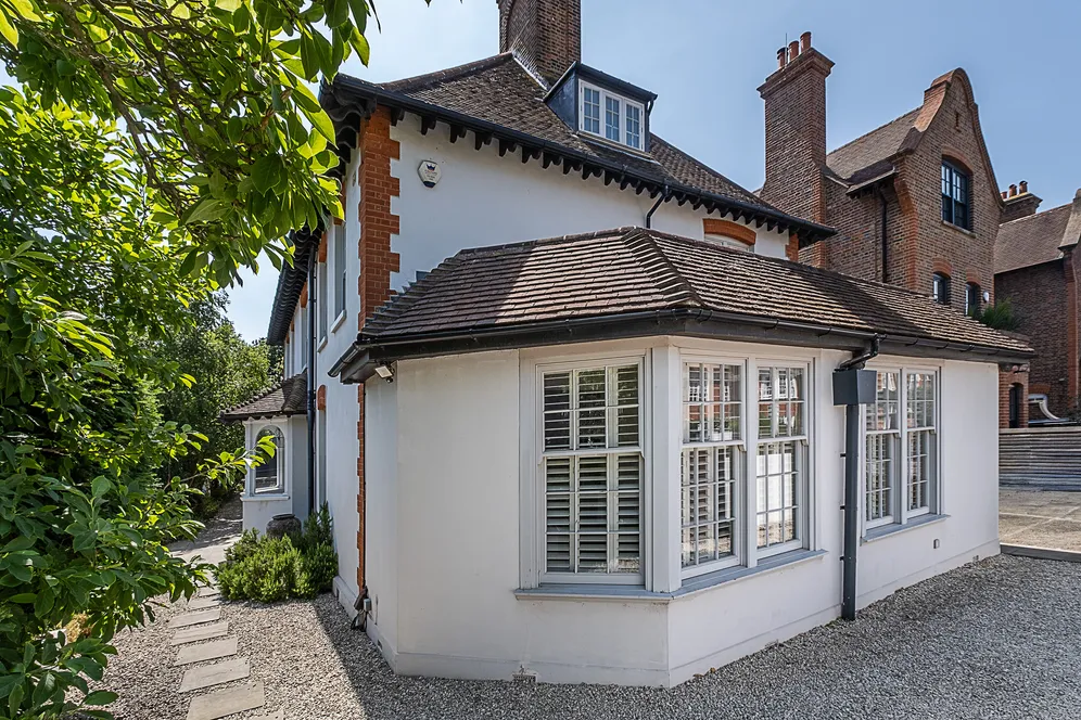 Murray Road, London, SW19 photo 9