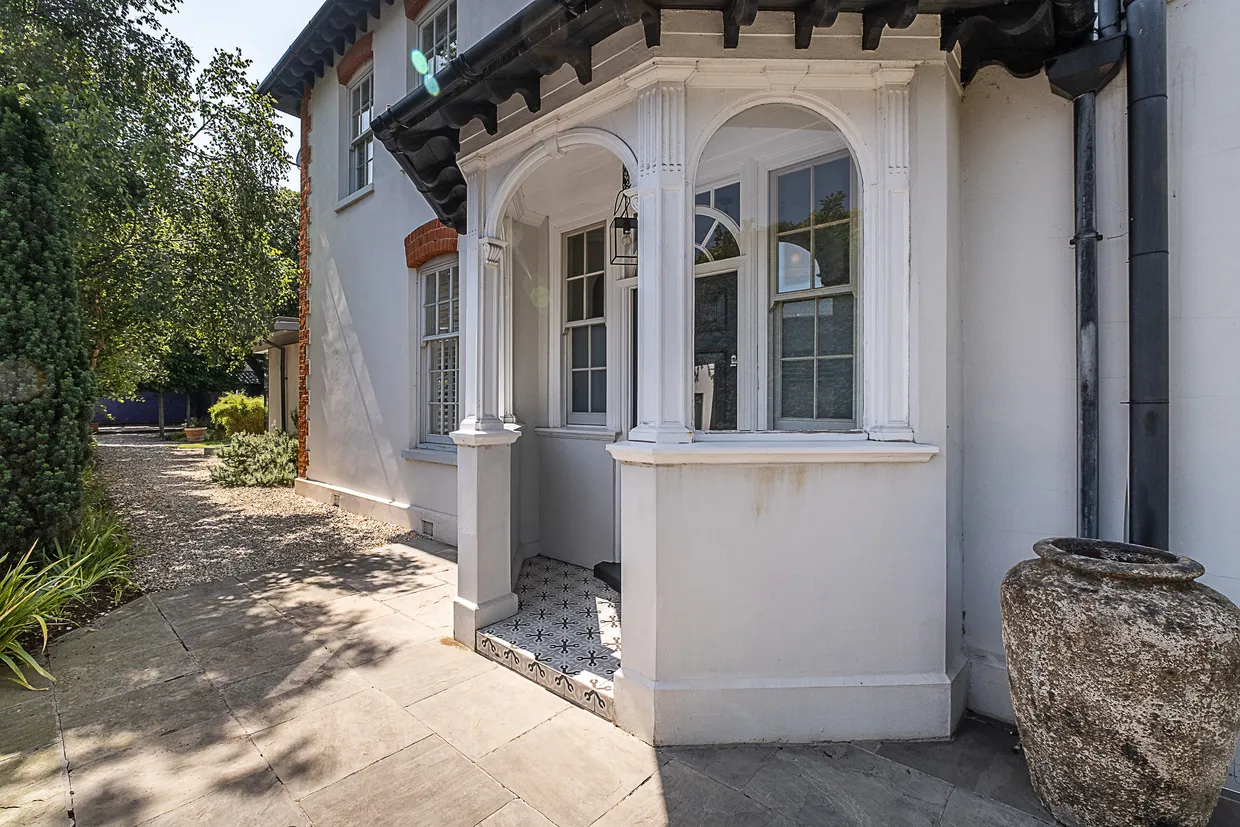 Murray Road, London, SW19 photo 16