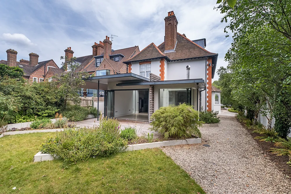 Murray Road, London, SW19 photo 49