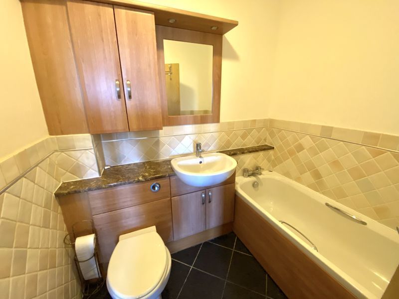 Arbury Mansions, Nuneaton Image 5