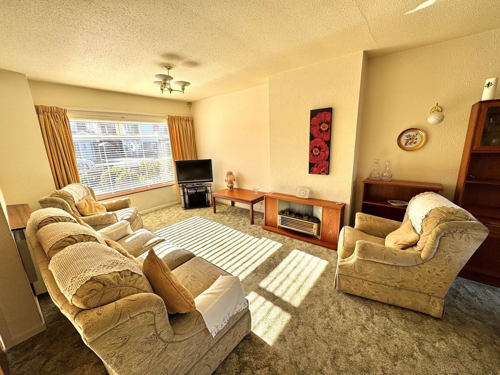 Stonewell Crescent, Whitestone, Nuneaton Image 2