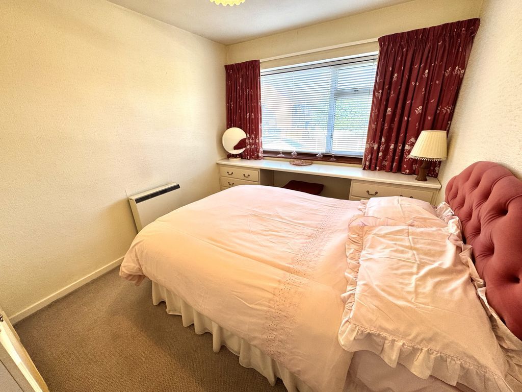 Stonewell Crescent, Whitestone, Nuneaton Image 6