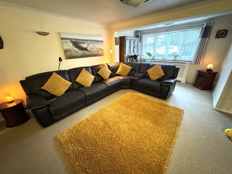 Burnham Rise, Nuneaton Image 6