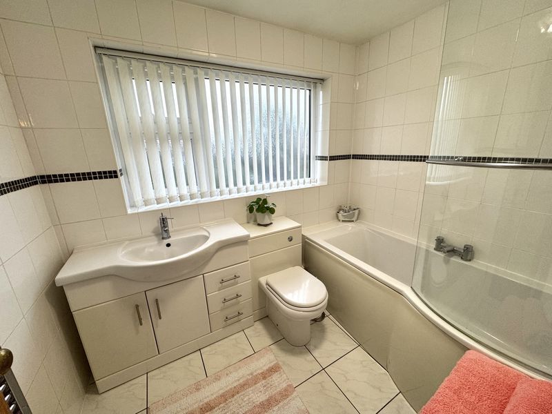 Burnham Rise, Nuneaton Image 13