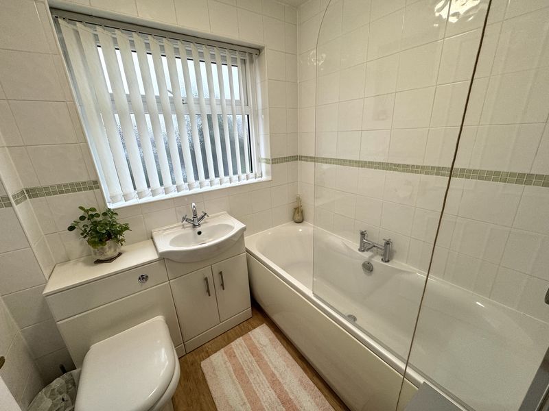 Burnham Rise, Nuneaton Image 17