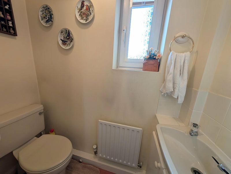 Sidmouth Close, Nuneaton Image 12