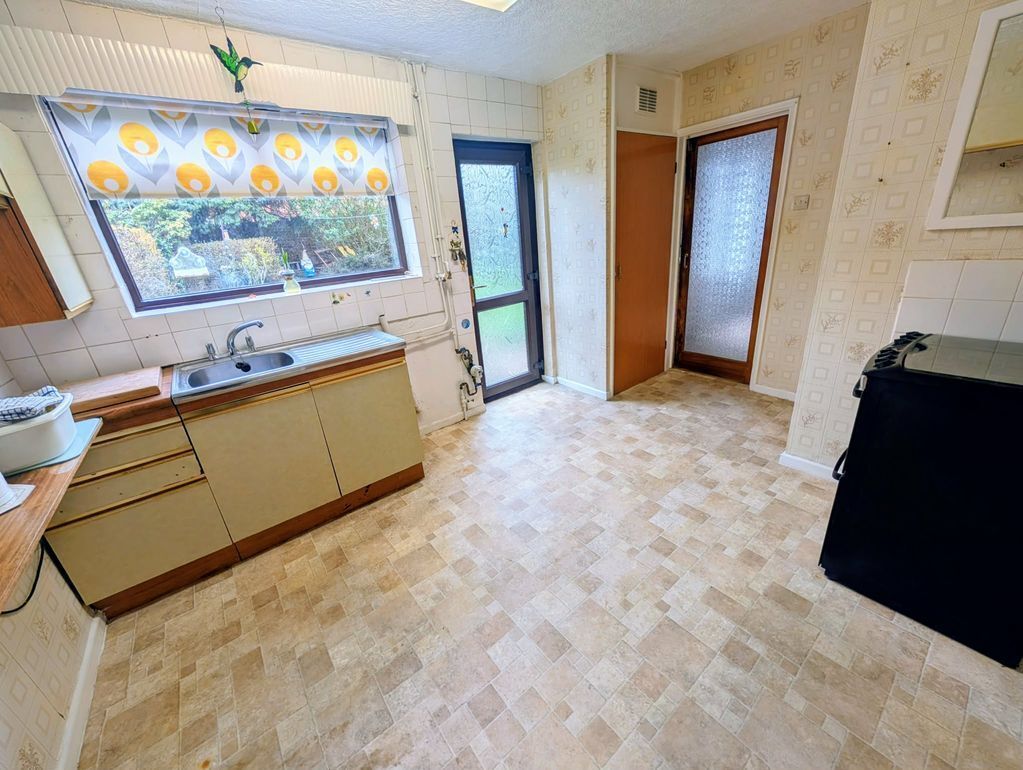 The Dingle, Nuneaton, CV10 9DH Image 2