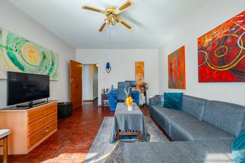 South Africa, Western Cape, Somerset West Central, Andries Pretorius, 31