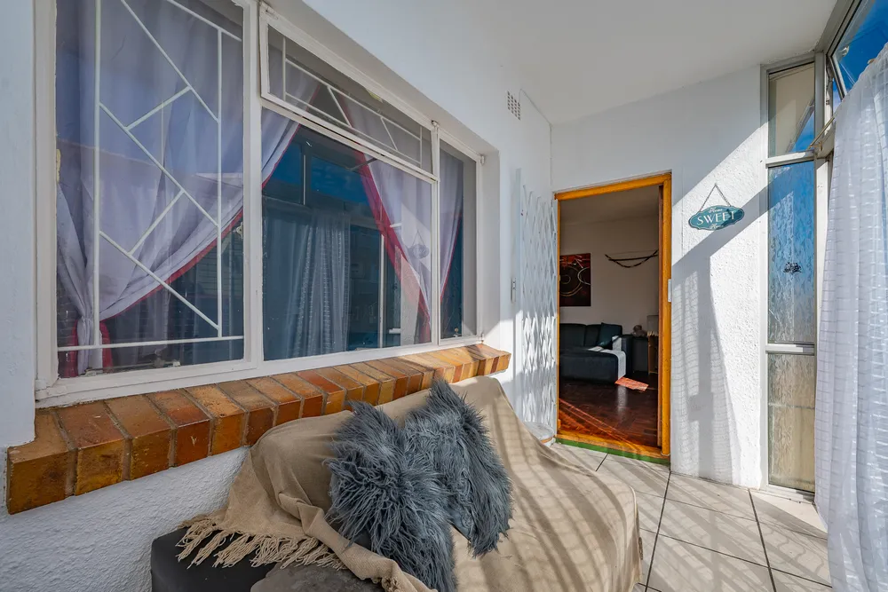 South Africa, Western Cape, Somerset West Central, Andries Pretorius, 31