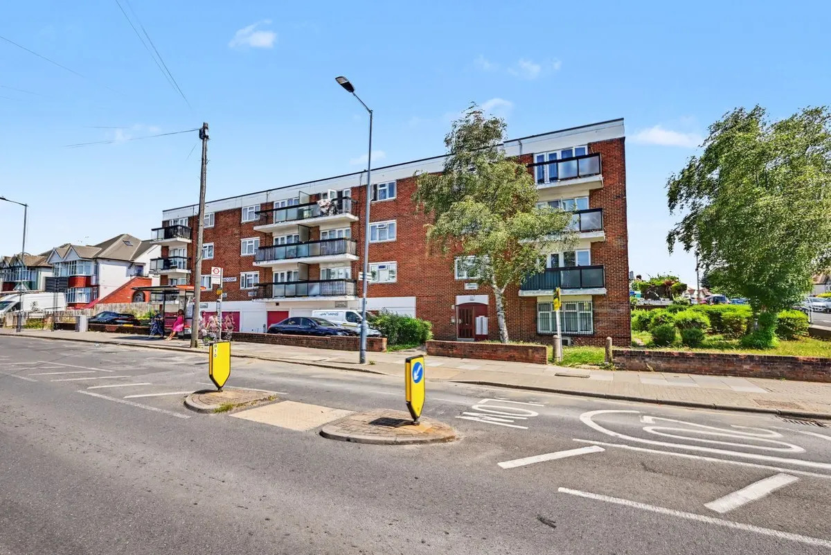 Tanfield Avenue, London, NW2