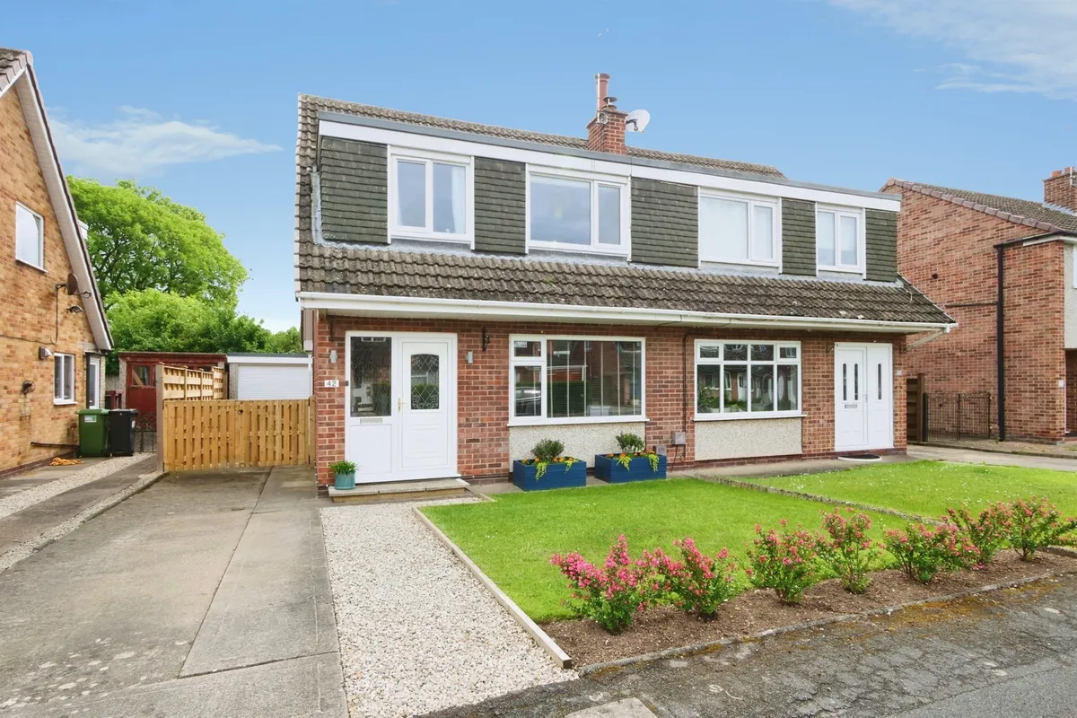 Lowfield Drive, Haxby, York