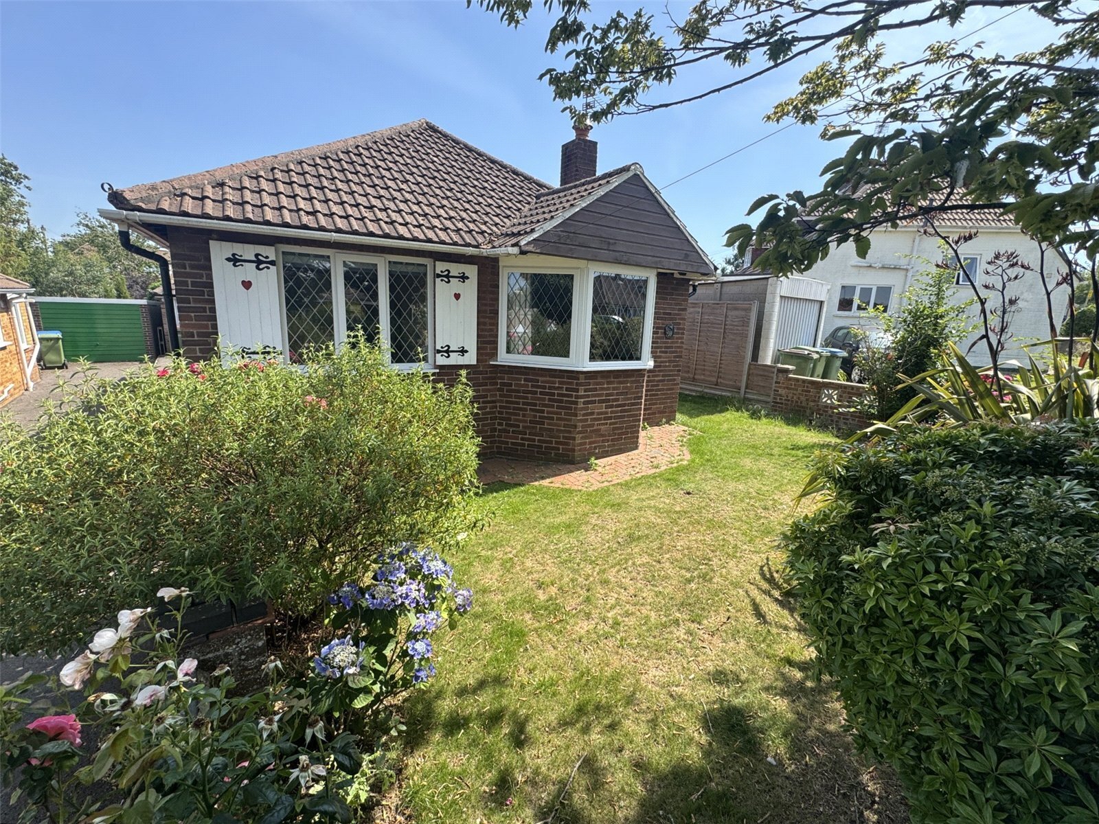 Meadowbank Road, Fareham, Hampshire, PO15 Image 1