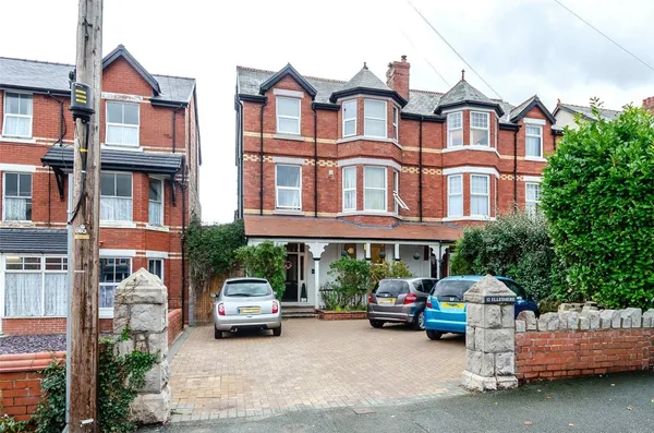 Ellesmere Road, Colwyn Bay, Conwy, LL29