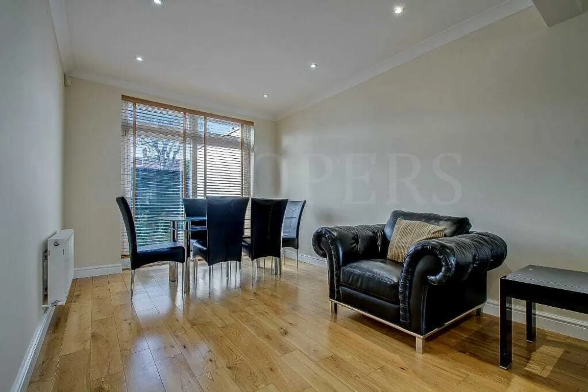 Avondale Avenue, London, NW2